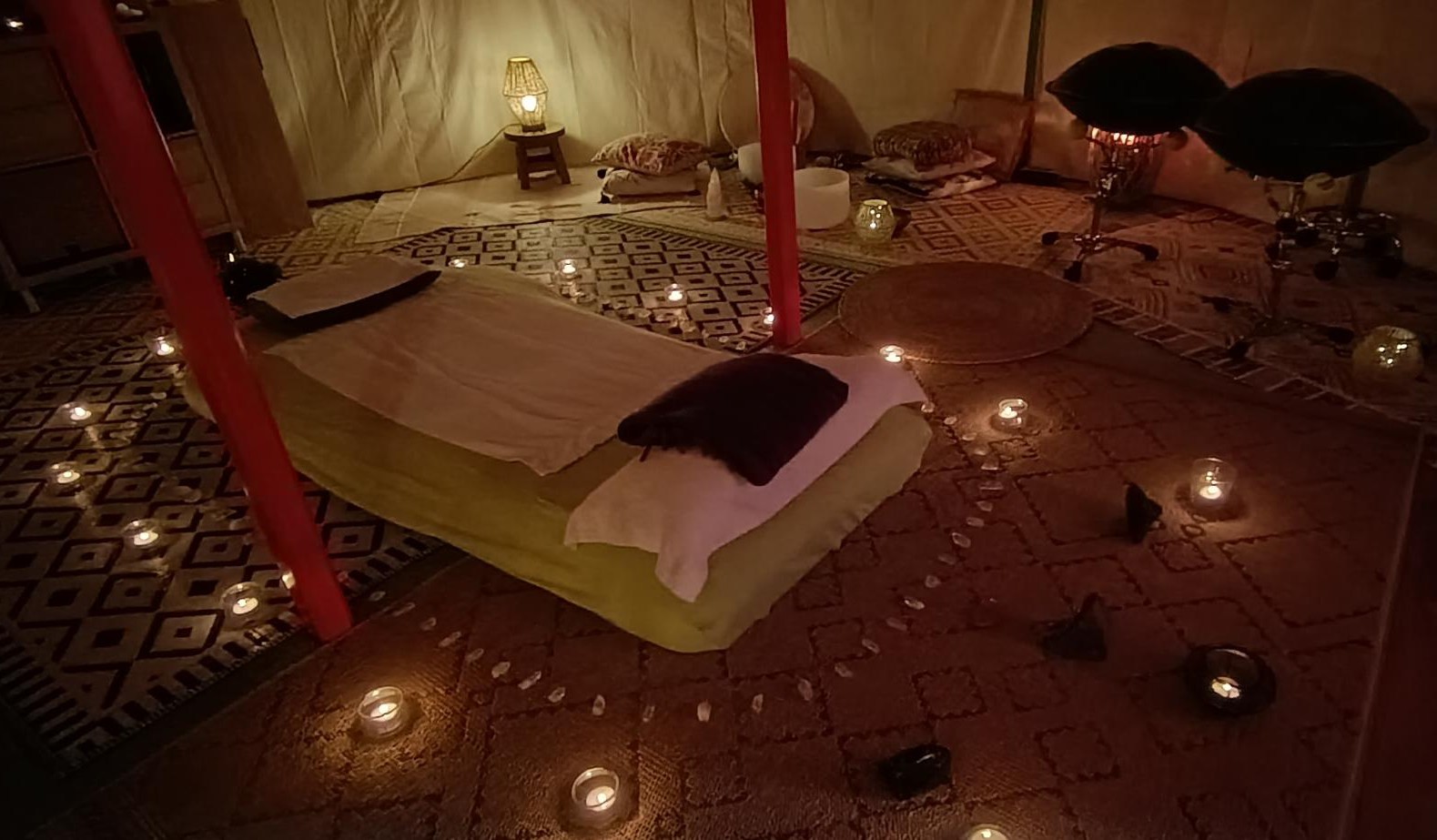 Photographie de la salle de massage à l'occasion du duo de vibrations.